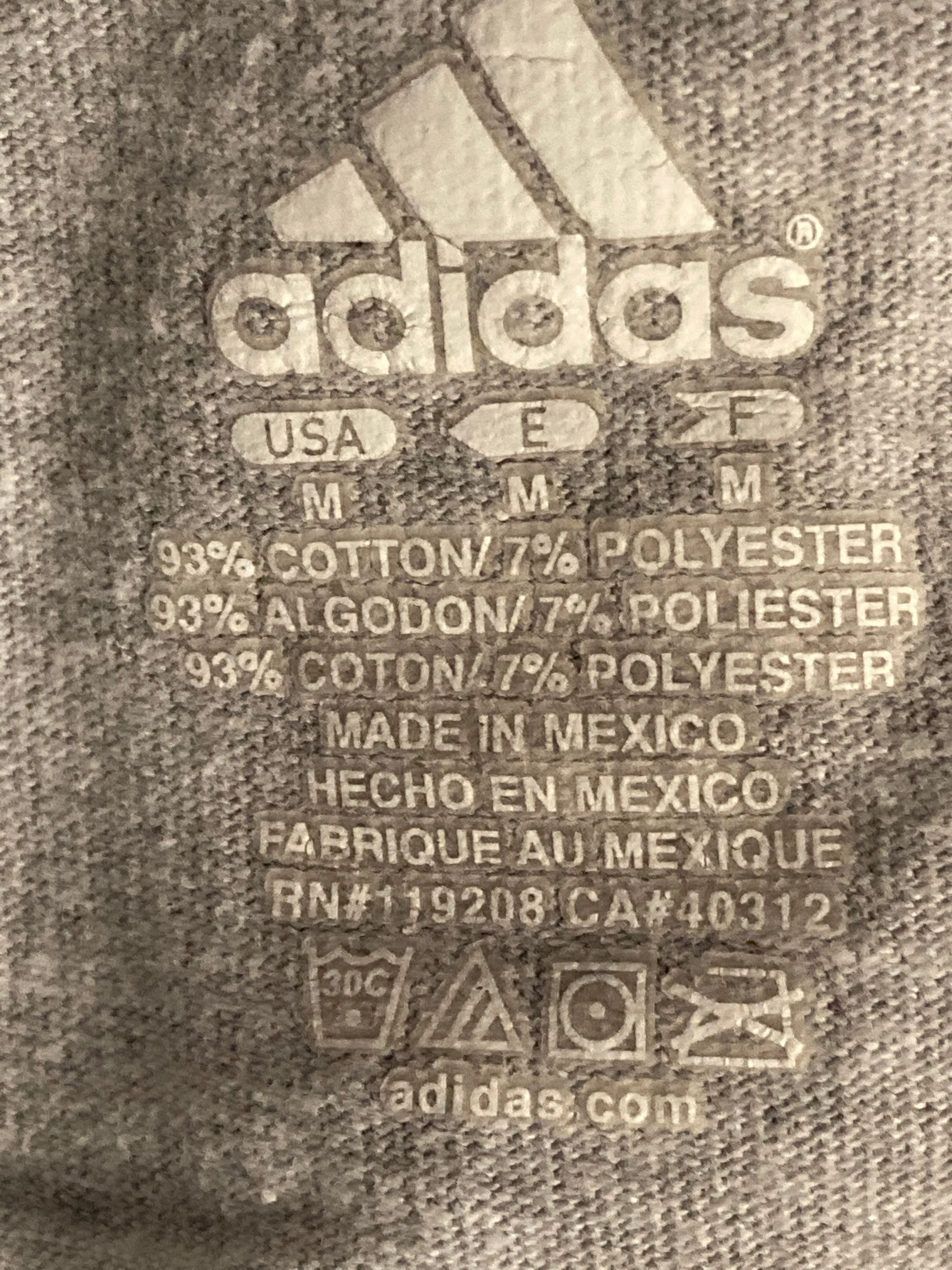 ADIDAS "KANSAS VOLLEYBALL" Graphic Print Adult M Medium MD Gray 2011 T-Shirt Tee Shirt